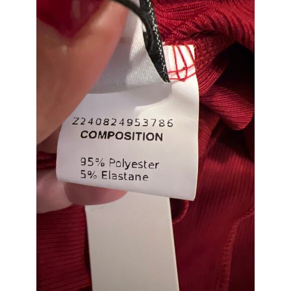 Women's Plus Red Ribbed V-neck Long Sleeve Ruched Jumpsuit NWT Size 24 - Picture 7 of 9